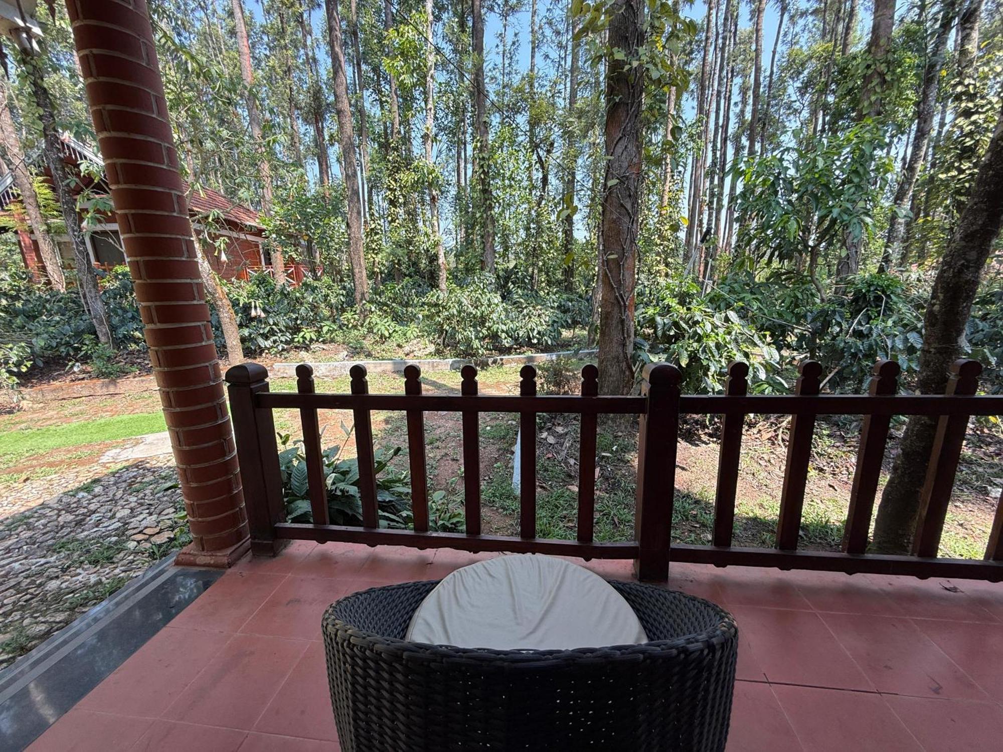 Coffee Grove Resort Chikmagalūr Esterno foto