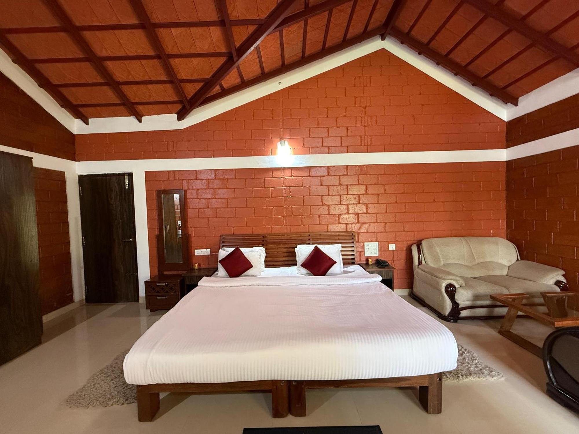 Coffee Grove Resort Chikmagalūr Esterno foto