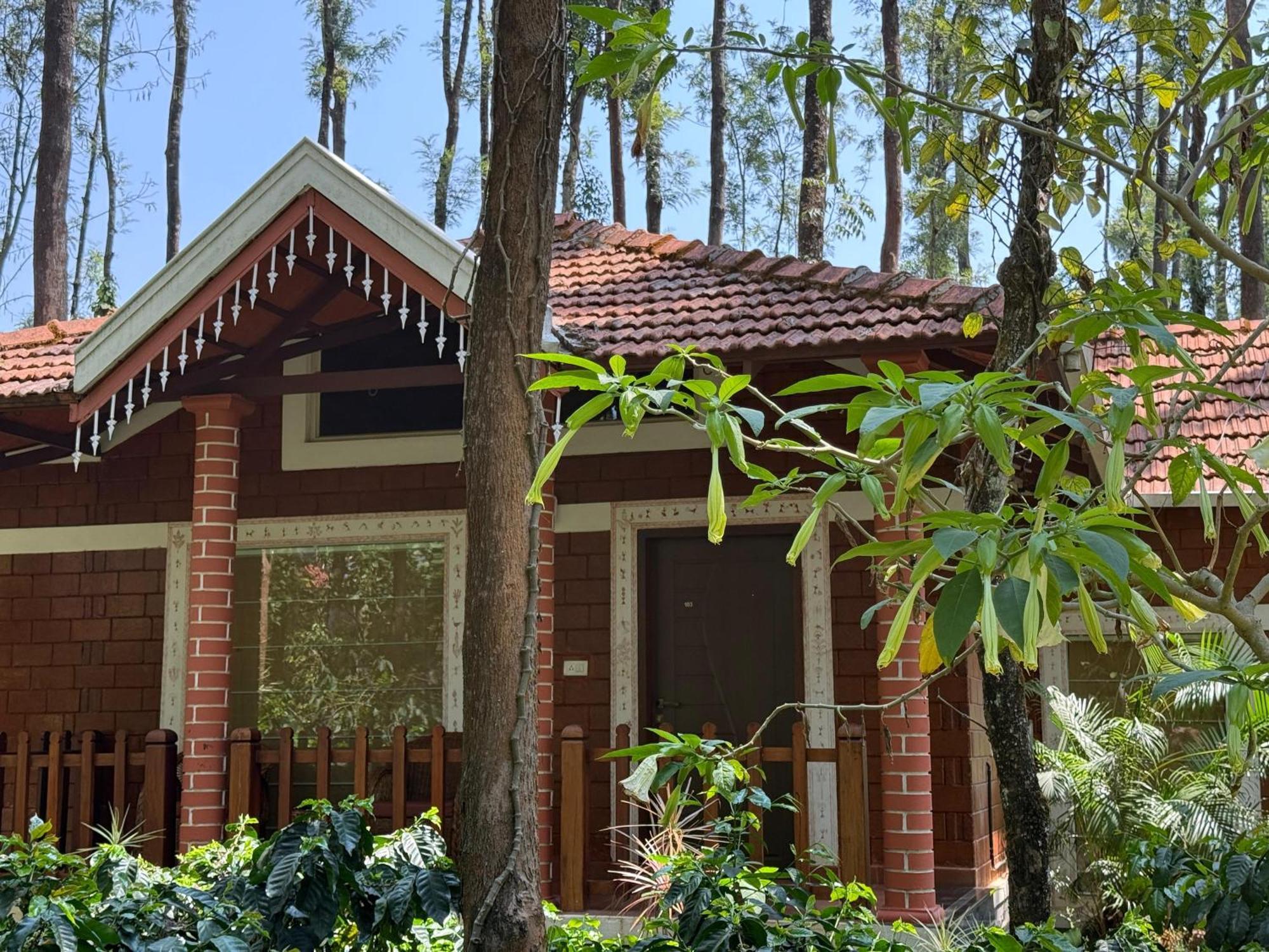 Coffee Grove Resort Chikmagalūr Esterno foto