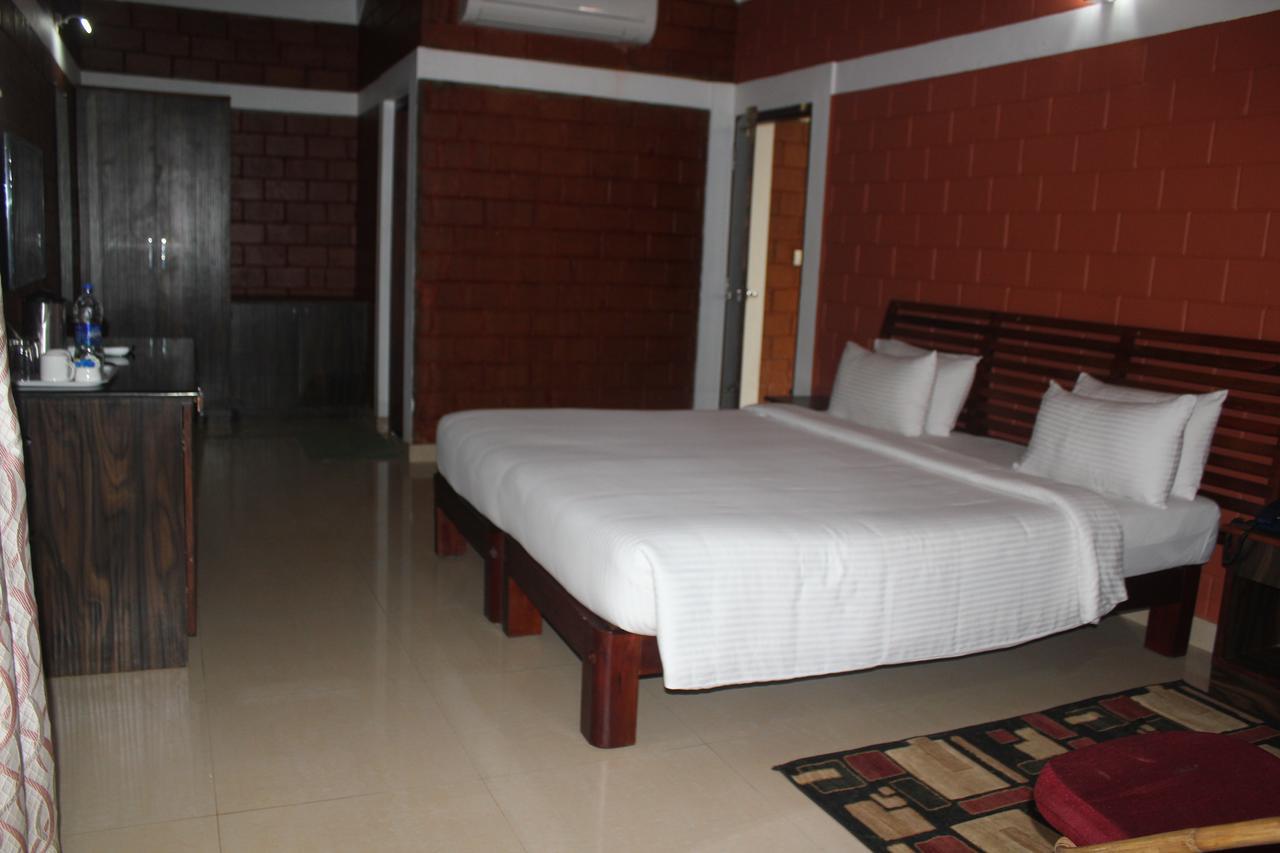 Coffee Grove Resort Chikmagalūr Esterno foto