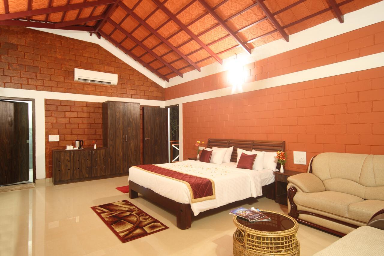 Coffee Grove Resort Chikmagalūr Esterno foto